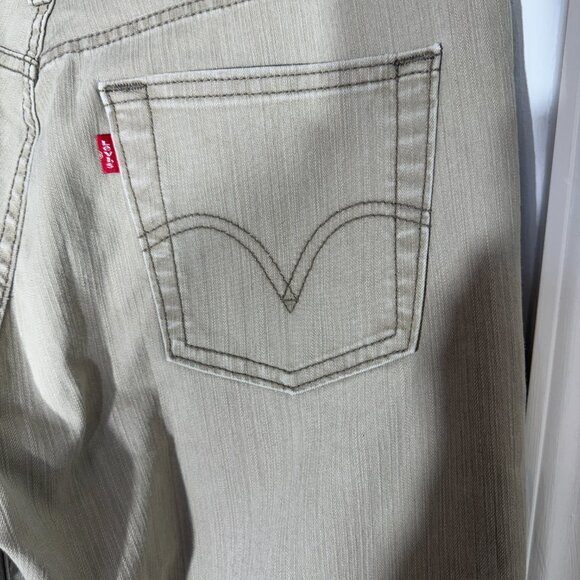 Levi's 519 Low Stretch Low Flare Tan Jeans Size 9 JR L = L - Picture 5 of 8